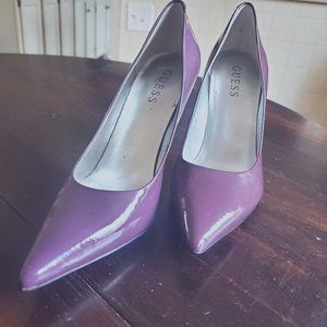 Guess Patent Leather Pointed Toe Classic Pumps, Plum Size 7 1/2